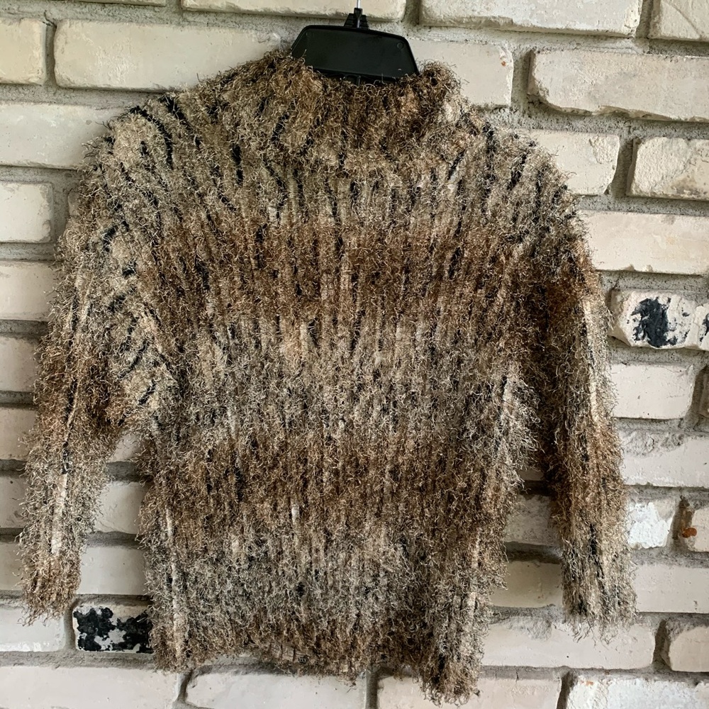 Jacobsons women top